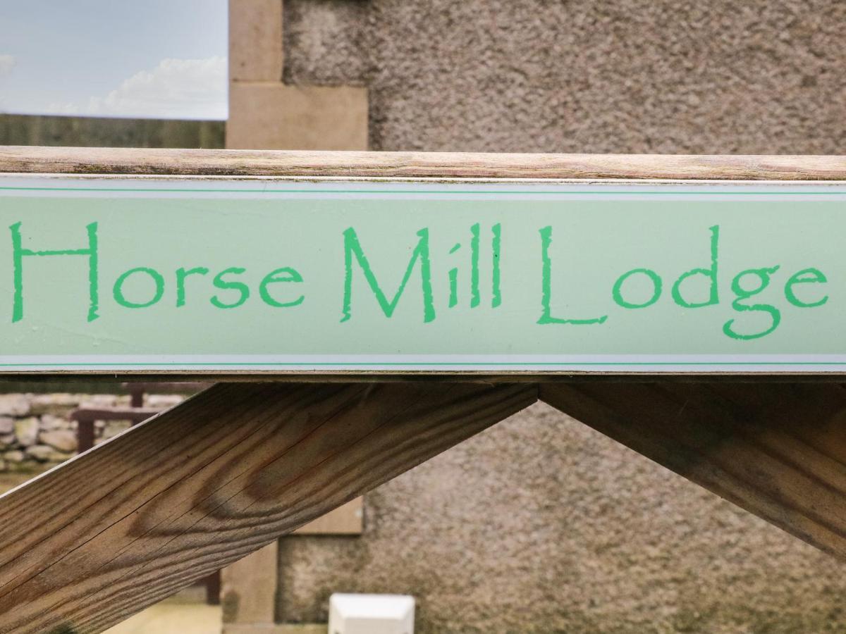 Horse Mill Lodge Taddington Exterior foto